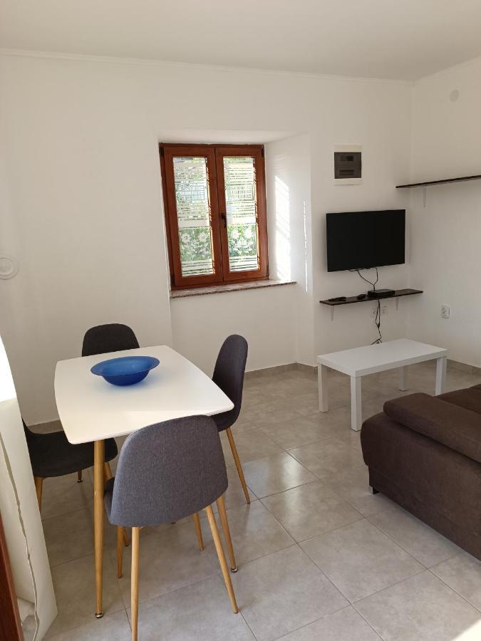 Apartamento Valentino Senj  Exterior foto